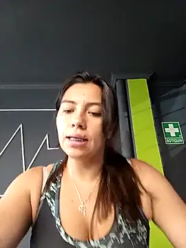 LIZ-06  online show from 03-04-25, 12:22