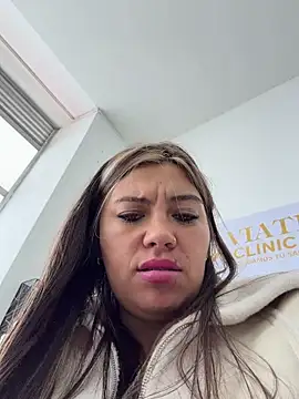LIZ-06  online show from 07-21-26, 01:35