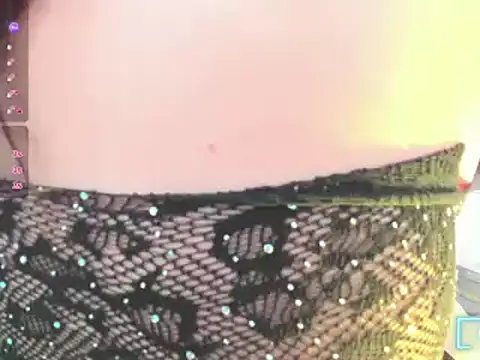 Snapshot of Hellen_starx chatting on 02-08-25, 11:02 Hellen starx online show from 02-08-25, 11:02