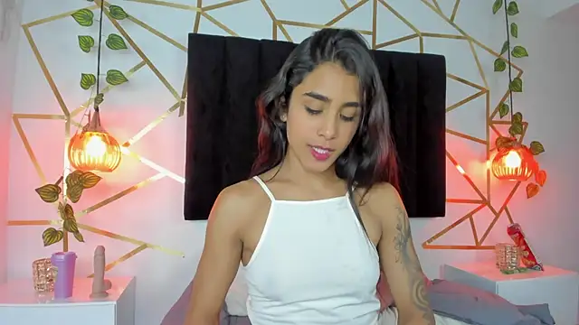 Snapshot of Ambeer_Rousess chatting on 03-22-25, 09:02 Ambeer Rousess online show from 03-22-25, 09:02