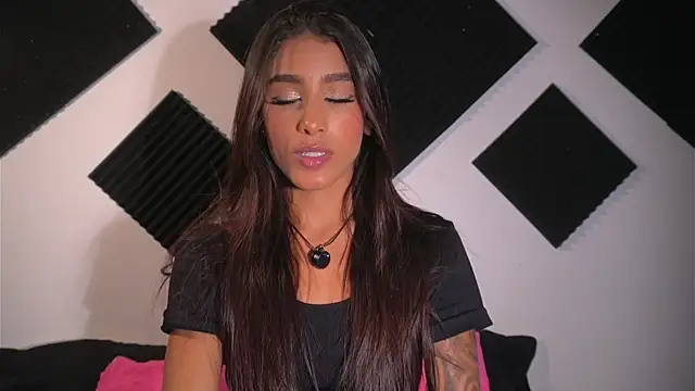 Ambeer Rousess online show from 04-17-26, 12:02