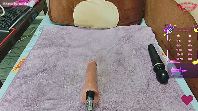 Skwirtyashka online show from 03-06-26, 08:49