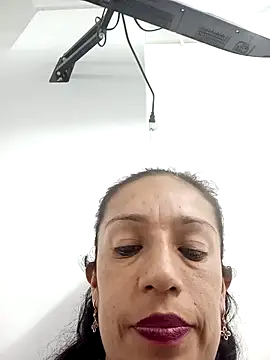 Snapshot of yaz_guzman chatting on 02-12-25, 10:26 yaz guzman online show from 02-12-25, 10:26