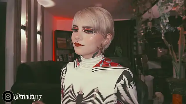 Snapshot of Trinity___s chatting on 09-13-25, 02:11 Trinity s online show from 09-13-25, 02:11