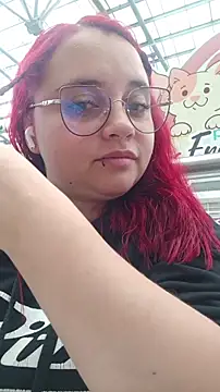 Snapshot of CURVY-HORNY chatting on 10-10-25, 02:27 CURVY-HORNY online show from 10-10-25, 02:27