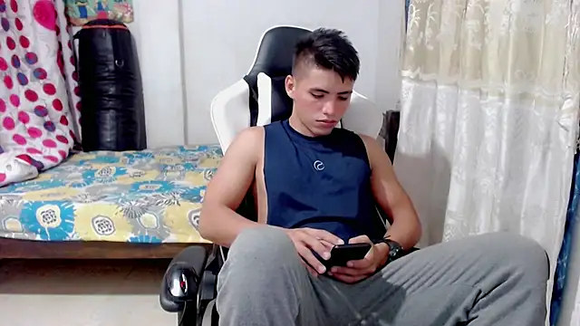 danilo302209 online show from 01-22-25, 11:21