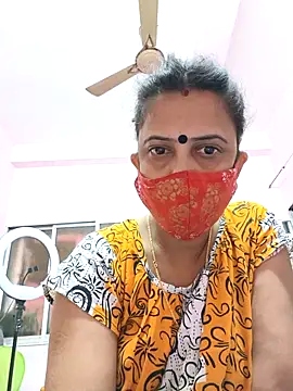 Snapshot of Cute-manisha chatting on 02-12-25, 01:41 Cute-manisha online show from 02-12-25, 01:41