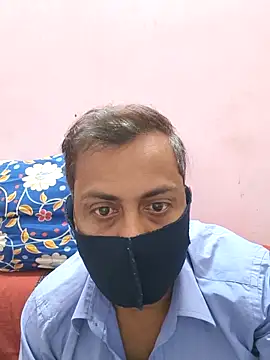 Snapshot of Cute-manisha chatting on 02-28-25, 12:52 Cute-manisha online show from 02-28-25, 12:52