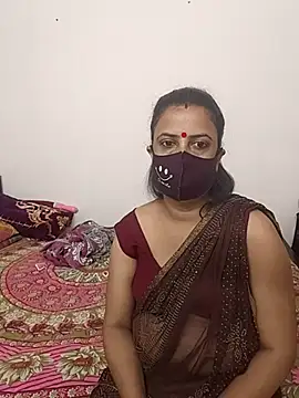 Snapshot of Cute-manisha chatting on 11-22-25, 04:11 Cute-manisha online show from 11-22-25, 04:11