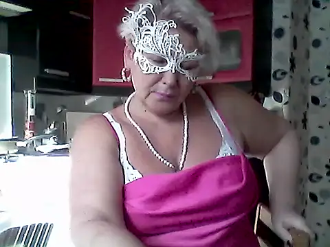 Snapshot of Lisa_Suzie chatting on 03-01-26, 12:40 Lisa Suzie online show from 03-01-26, 12:40