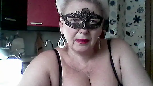 Lisa Suzie online show from 03-06-26, 12:23