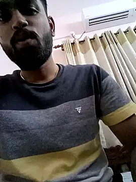 Snapshot of rayyan_krish chatting on 12-10-24, 06:06 rayyan krish online show from 12-10-24, 06:06