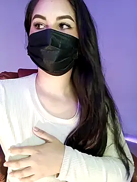 Snapshot of Aiunii1 chatting on 01-15-25, 01:12 Aiunii1 online show from 01-15-25, 01:12