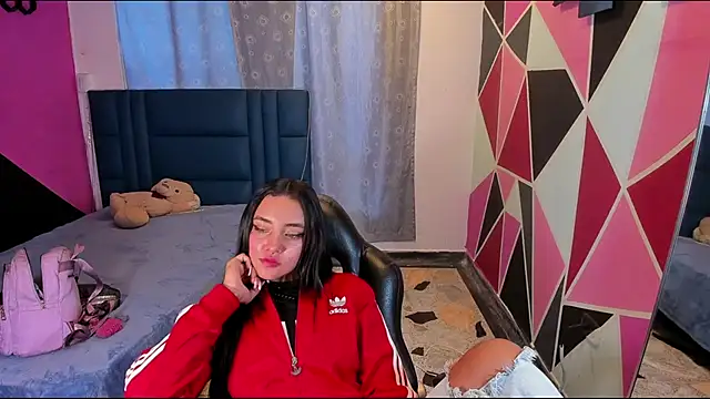 dakota-bright01 online show from 12-10-24, 12:27