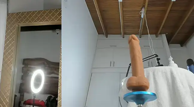 Snapshot of Lucy_carter_ chatting on 02-27-25, 06:53 Lucy carter online show from 02-27-25, 06:53