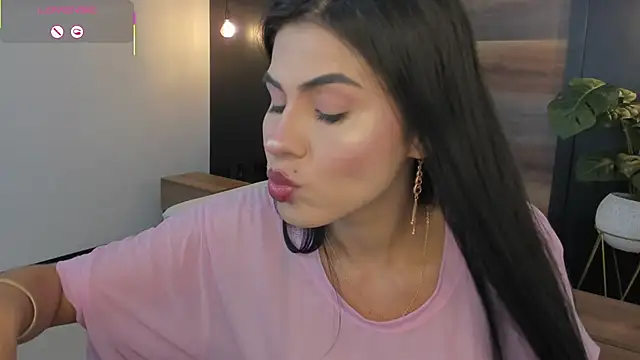 stephanya  online show from 02-13-26, 07:32