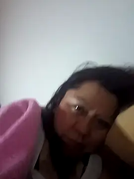 Darly Gomez online show from 11-19-25, 10:48