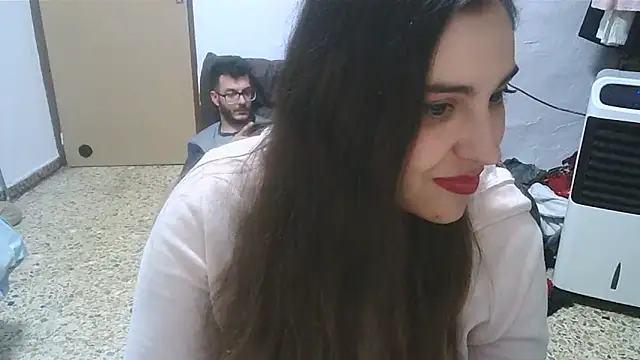 Snapshot of Ursumi1 chatting on 12-11-24, 09:01 Ursumi1 online show from 12-11-24, 09:01