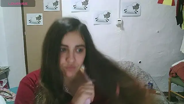 Snapshot of Ursumi1 chatting on 01-19-25, 07:58 Ursumi1 online show from 01-19-25, 07:58