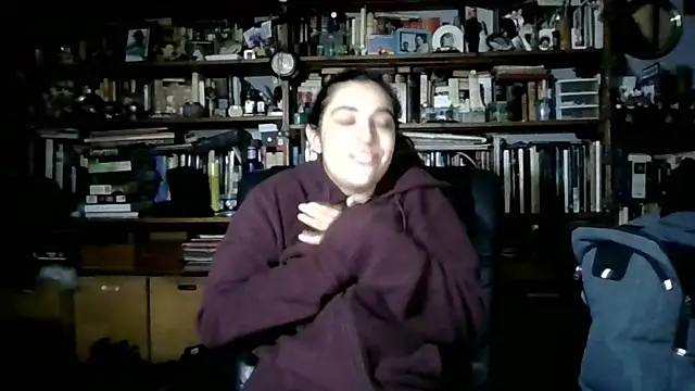 Snapshot of Ursumi1 chatting on 09-29-25, 09:19 Ursumi1 online show from 09-29-25, 09:19