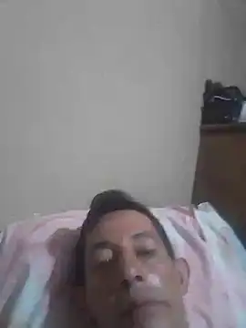 Pirata090586 online show from 11-15-25, 05:27