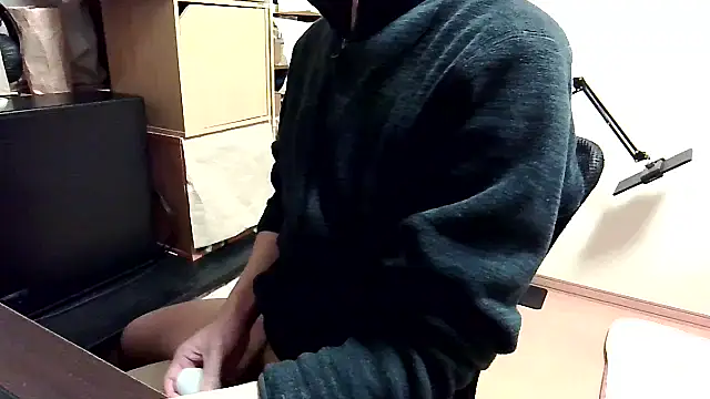 Snapshot of toho_cst chatting on 02-12-25, 03:27 toho cst online show from 02-12-25, 03:27