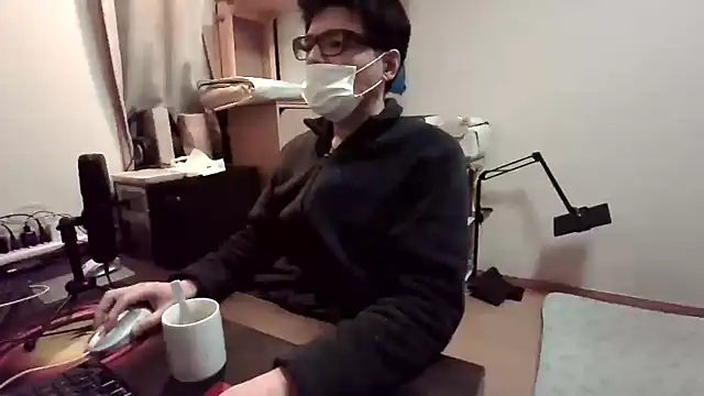 Snapshot of toho_cst chatting on 02-18-25, 03:54 toho cst online show from 02-18-25, 03:54