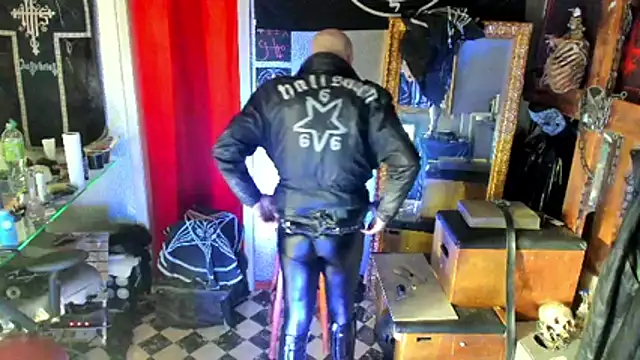 BULGEDEMON online show from 03-22-26, 03:48