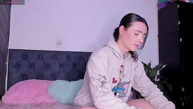 elafranco  online show from 01-31-25, 01:45