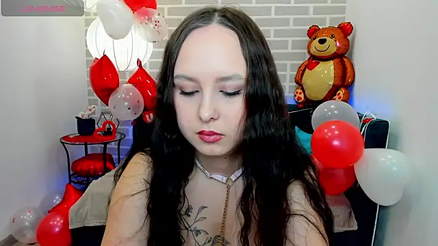 BeatriceReeves online show from 02-11-26, 01:10