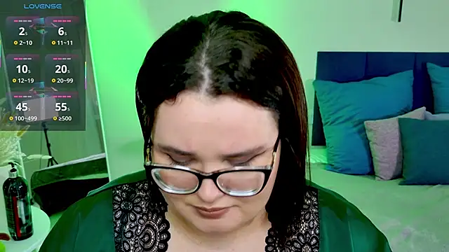 Snapshot of Jessica_Joy chatting on 03-20-25, 02:51 Jessica Joy online show from 03-20-25, 02:51