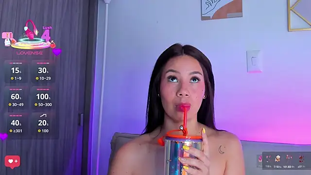 Snapshot of Tamaraa_Serra chatting on 10-08-25, 06:05 Tamaraa Serra online show from 10-08-25, 06:05