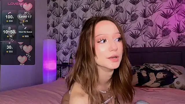 Snapshot of Helen_bae chatting on 11-15-25, 04:36 Helen bae online show from 11-15-25, 04:36