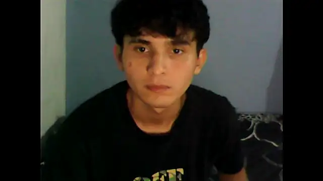 Snapshot of Charley_quin chatting on 12-10-24, 12:17 Charley quin online show from 12-10-24, 12:17