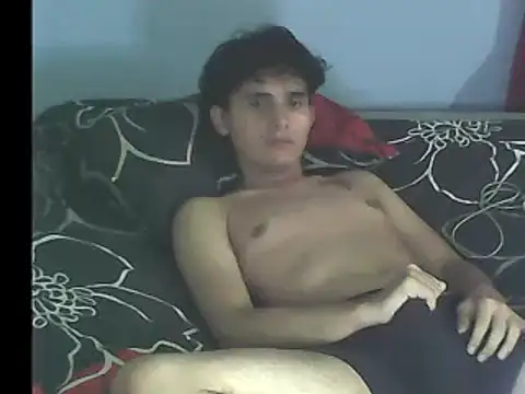 Snapshot of Charley_quin chatting on 12-18-24, 03:37 Charley quin online show from 12-18-24, 03:37