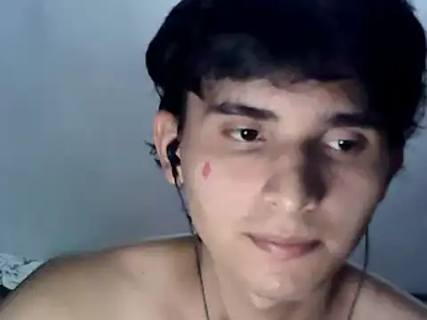 Snapshot of Charley_quin chatting on 02-16-25, 11:37 Charley quin online show from 02-16-25, 11:37