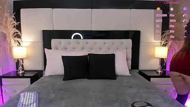 CarlaRossi  online show from 01-14-26, 07:52