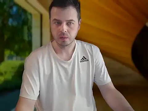 Snapshot of CuteMan33 chatting on 08-02-26, 10:25 CuteMan33 online show from 08-02-26, 10:25