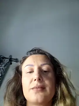 AudreyJoy online show from 01-19-25, 01:32