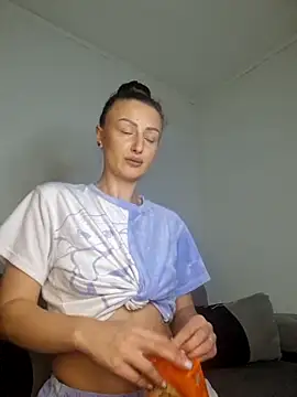 AudreyJoy online show from 02-16-25, 10:10