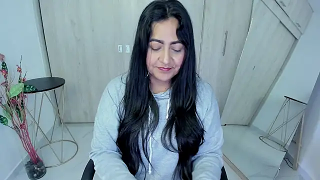 Snapshot of Adele_Sweett chatting on 07-03-26, 10:54 Adele Sweett online show from 07-03-26, 10:54