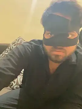 Snapshot of United3 chatting on 03-10-25, 07:53 United3 online show from 03-10-25, 07:53