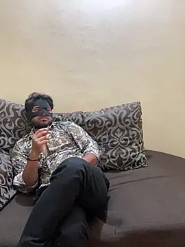 Snapshot of United3 chatting on 03-15-25, 06:47 United3 online show from 03-15-25, 06:47