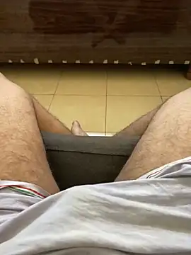 Snapshot of United3 chatting on 09-14-25, 09:08 United3 online show from 09-14-25, 09:08