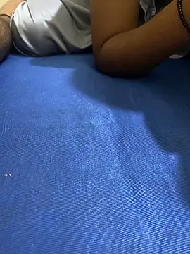 Snapshot of United3 chatting on 10-02-25, 08:54 United3 online show from 10-02-25, 08:54