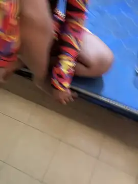 Snapshot of United3 chatting on 11-14-25, 08:57 United3 online show from 11-14-25, 08:57