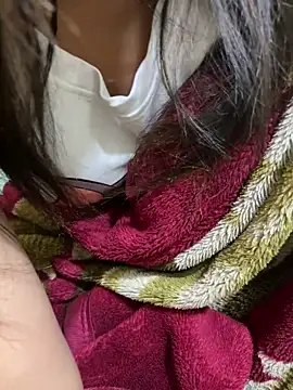 Snapshot of United3 chatting on 12-04-25, 10:46 United3 online show from 12-04-25, 10:46