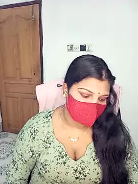 Hot-Angel  online show from 10-27-25, 01:15