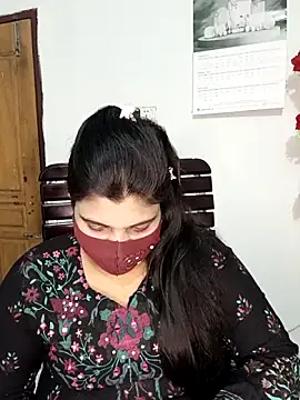 Hot-Angel  online show from 02-13-26, 06:37