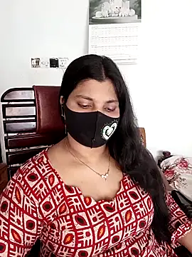 Hot-Angel  online show from 04-10-26, 04:06